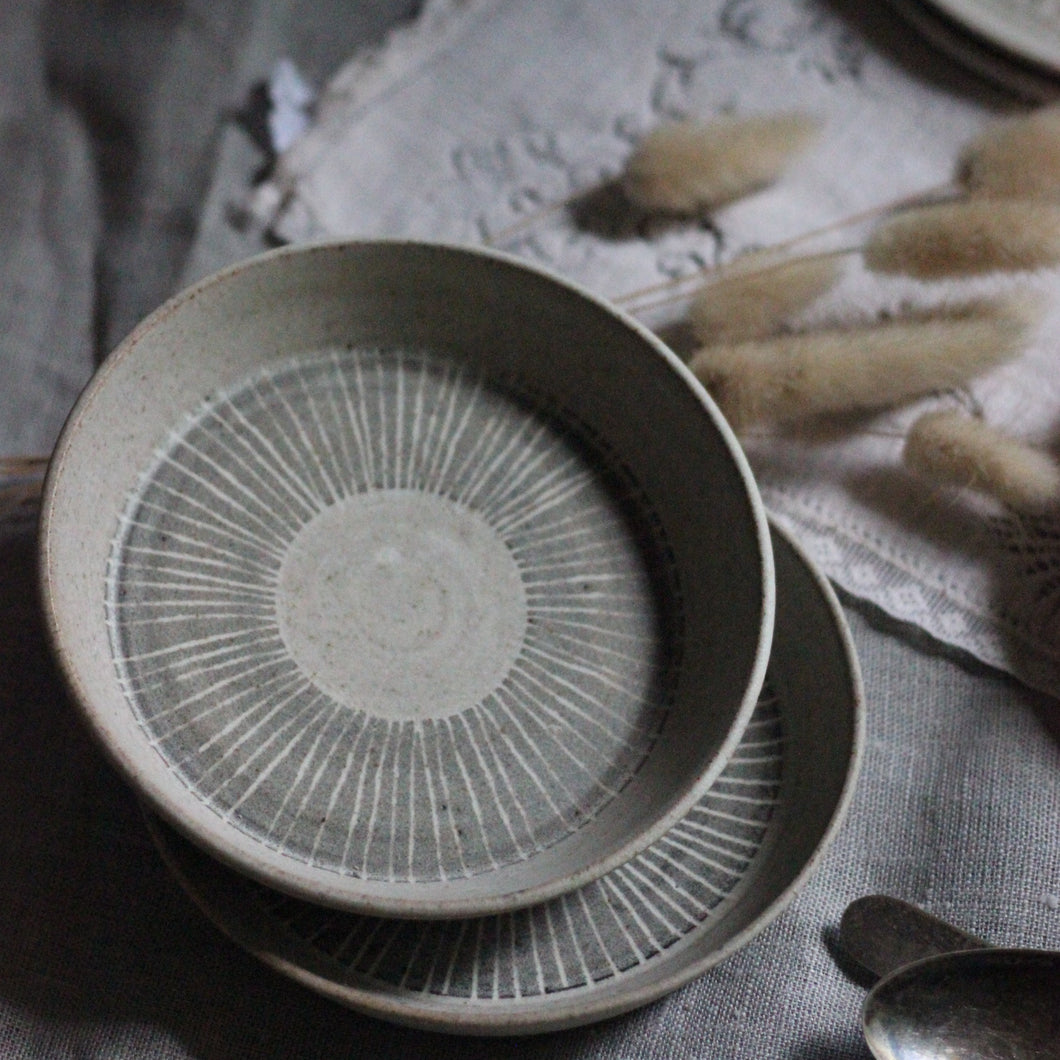 SGRAFFITO SMALL SERVING DISH