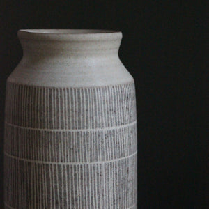 SGRAFFITO VASE #3