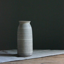 Load image into Gallery viewer, SGRAFFITO VASE #4