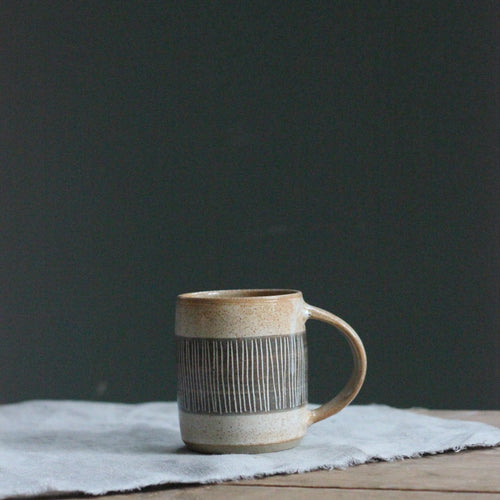 SGRAFFITO MUG #10