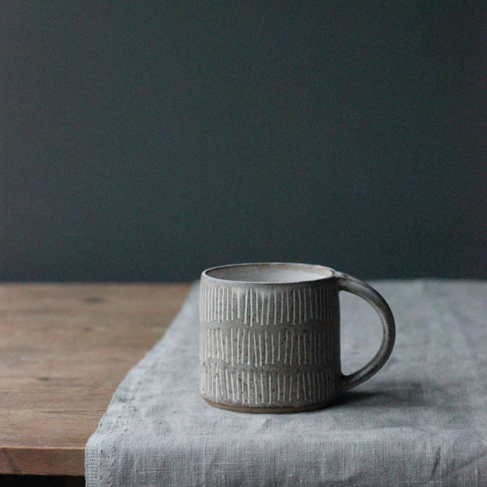 SGRAFFITO MUG #1