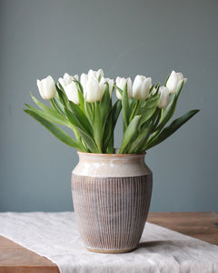 SGRAFFITO VASE #1