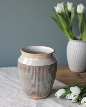Load image into Gallery viewer, SGRAFFITO VASE #1