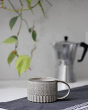Load image into Gallery viewer, SQUAT SGRAFFITO MUG