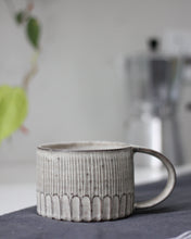 Load image into Gallery viewer, SQUAT SGRAFFITO MUG