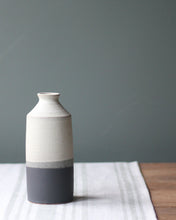 Load image into Gallery viewer, TOASTED CHARCOAL VASE #2