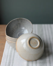 Load image into Gallery viewer, SGRAFFITO MINI BOWL (gloss)