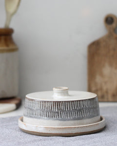 BUTTER DISH