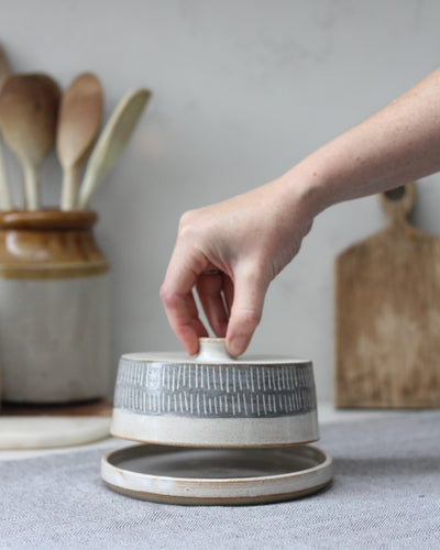 BUTTER DISH