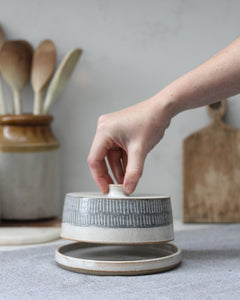 BUTTER DISH
