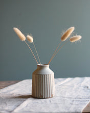 Load image into Gallery viewer, CARVED STEM VASE