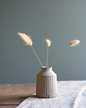 Load image into Gallery viewer, CARVED STEM VASE