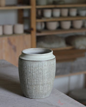 Load image into Gallery viewer, SGRAFFITO VASE #3