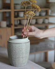 Load image into Gallery viewer, SGRAFFITO VASE #3