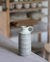 Load image into Gallery viewer, SGRAFFITO BOTTLE VASE