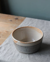 Load image into Gallery viewer, SGRAFFITO SERVING BOWL