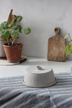 Load image into Gallery viewer, CARVED BUTTER DISH