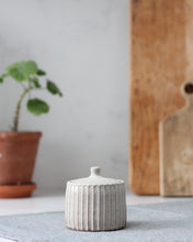 Load image into Gallery viewer, CARVED LIDDED POT #8