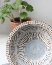 Load image into Gallery viewer, SGRAFFITO BOWL #1