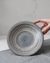 Load image into Gallery viewer, SGRAFFITO DISH #1