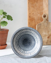 Load image into Gallery viewer, SGRAFFITO DISH #2