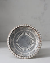 Load image into Gallery viewer, SGRAFFITO DISH #3