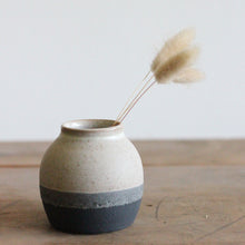 Load image into Gallery viewer, TOASTED CHARCOAL STEM VASE #4